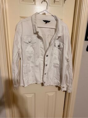 Baccini White Denim Jacket with Frayed Hem